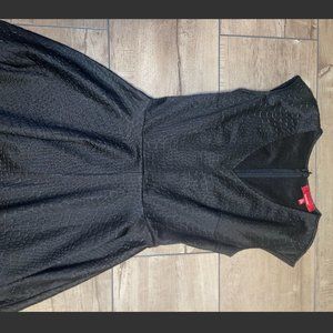 SAKS off5th black textured fit&flare dress